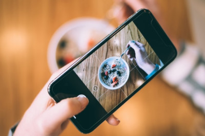 The Evolution of Smartphone Cameras: Why More is Becoming the Norm